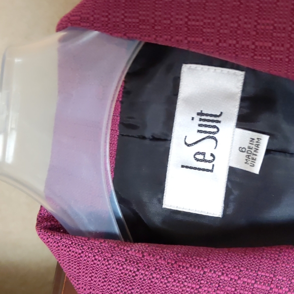 COPY - Three jackets straw colored from Talbot's fusha from le suit,  teal by a… - Picture 13 of 16